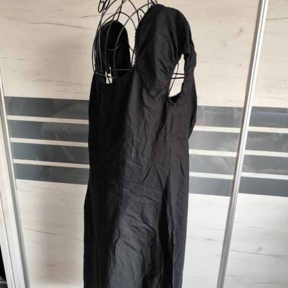 XL (46) – Fekete ruha