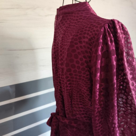 M (40) – Bordó mintás ruha