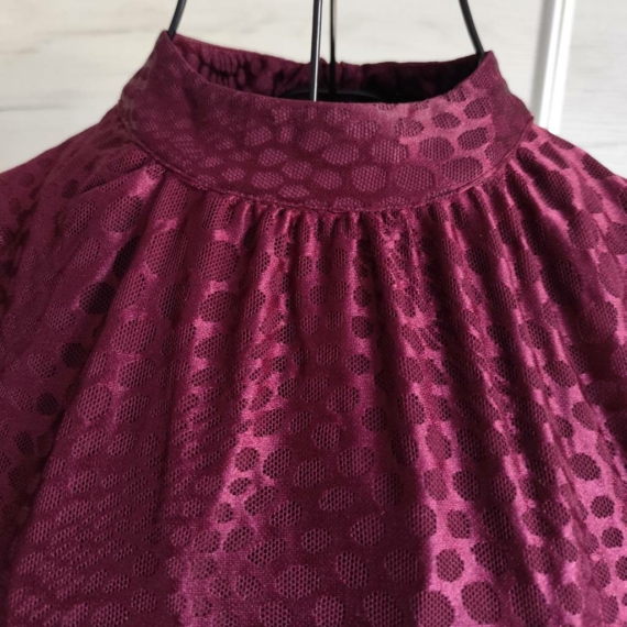 M (40) – Bordó mintás ruha