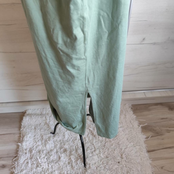 XL (46) – Zöld ruha