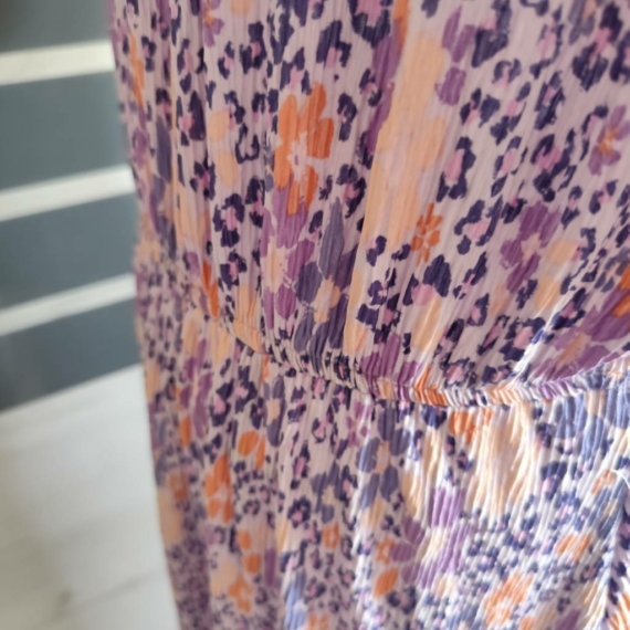 3XL (52) – Lila mintás ruha