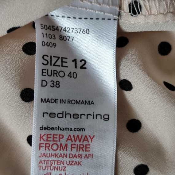 M (40) – Krém pöttyös blúz