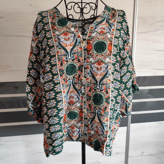 L/XL (44/46) – Többszínű mintás blúz