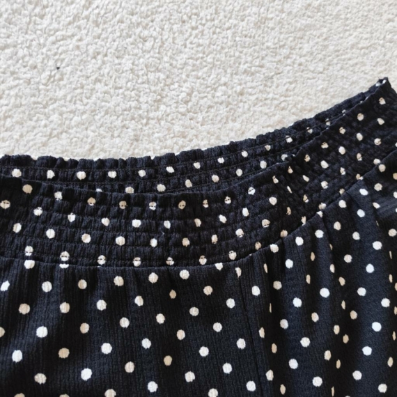 L (42) – Fekete pöttyös nadrág