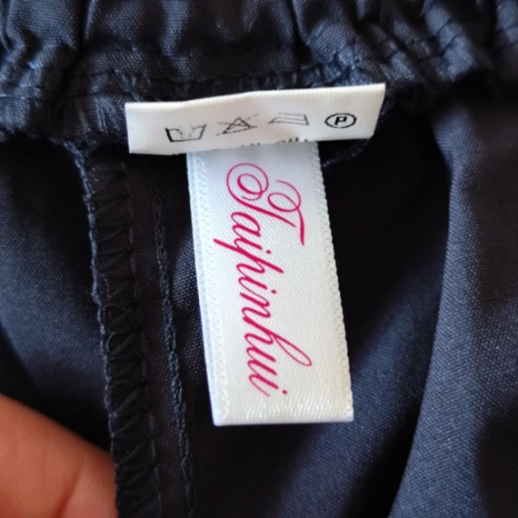 5XL (60) – Fekete rövidnadrág