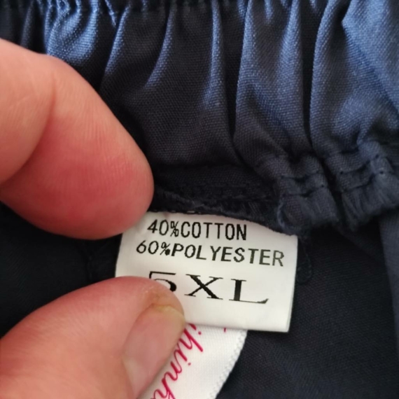 5XL (60) – Fekete rövidnadrág