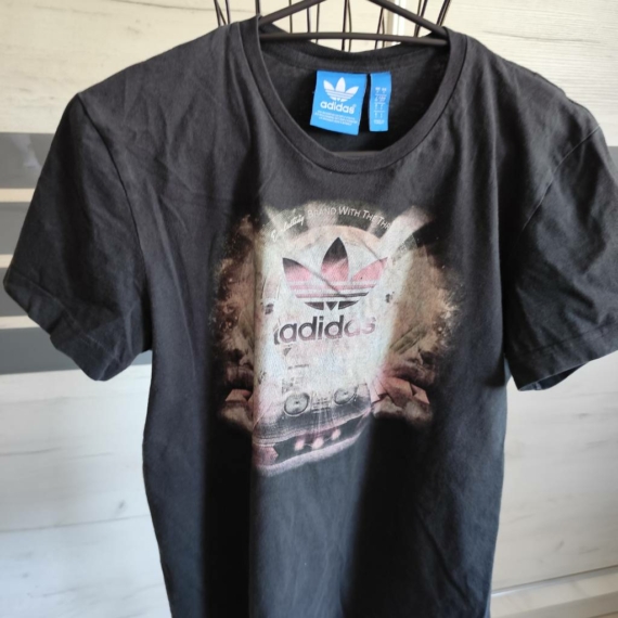 S (46) – Fekete Adidas póló