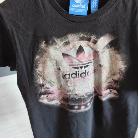 S (46) – Fekete Adidas póló
