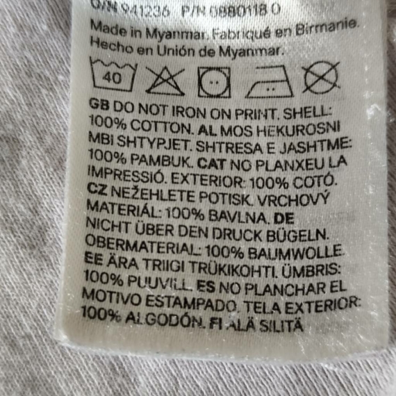 104 cm – Fehér mintás body