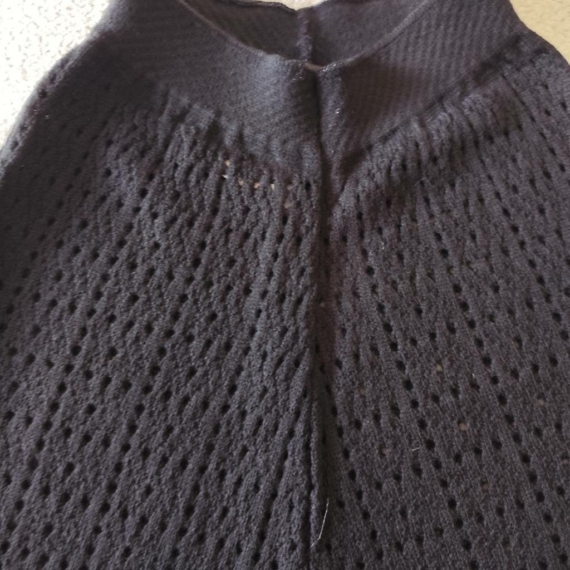 S (36) – Fekete kötött nadrág