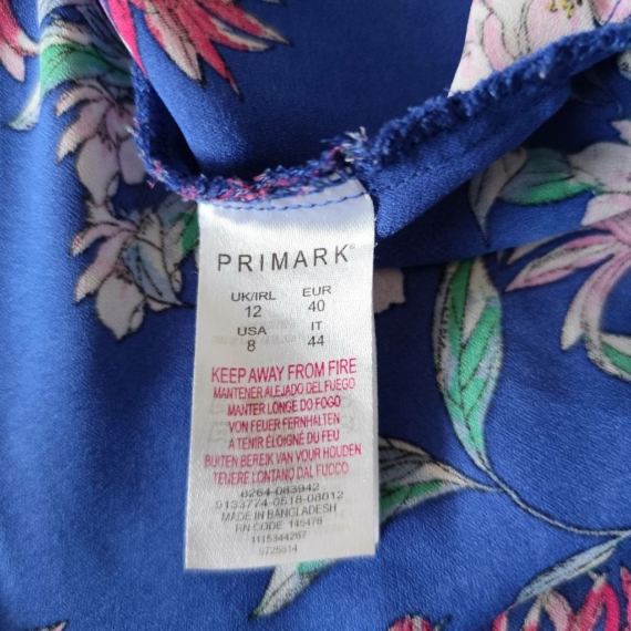 M (40) – Kék virágmintás trikófelső