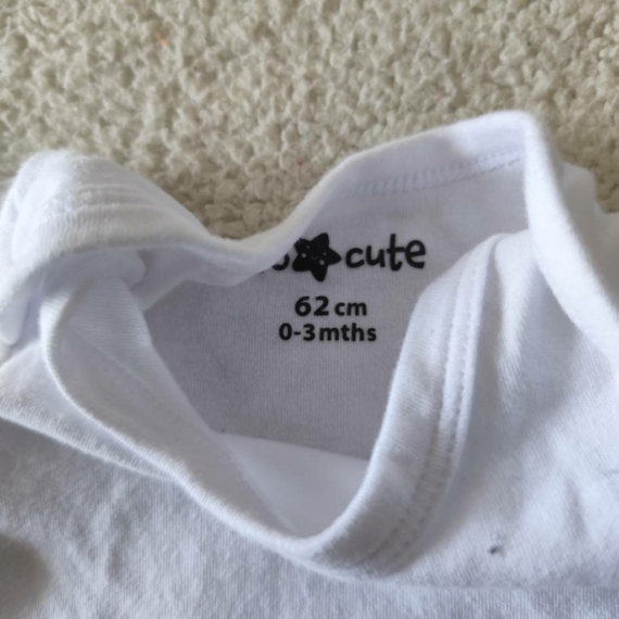 62 cm – Fehér rövid ujjú body