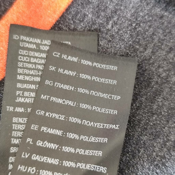 L (44) – Fekete mintás trikófelső