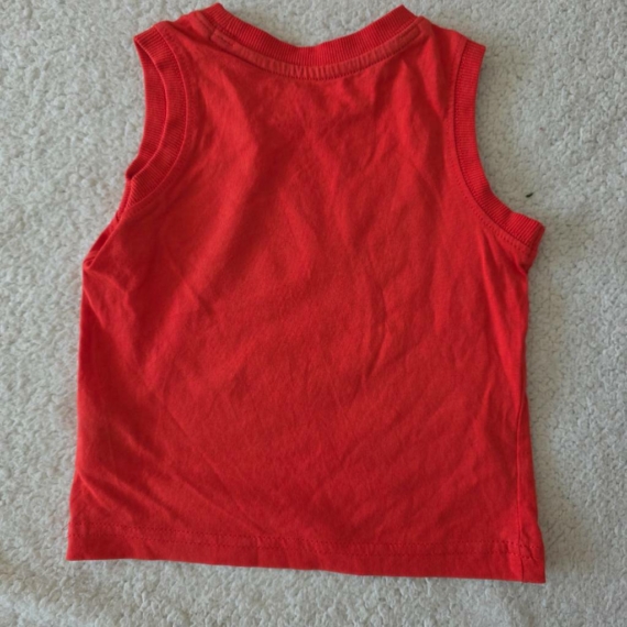 80 cm – Piros ujjatlan felső