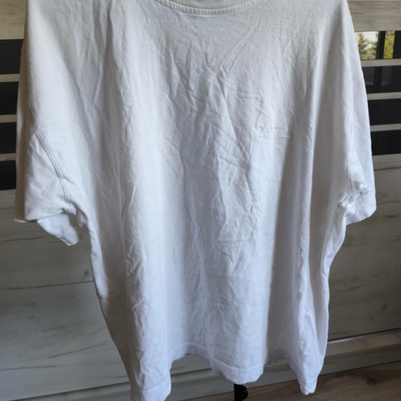 XL (52) – Fehér póló