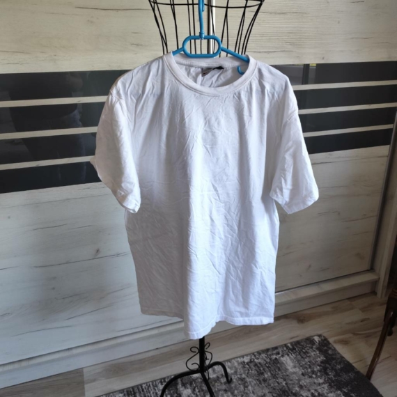 XL (52) – Fehér póló