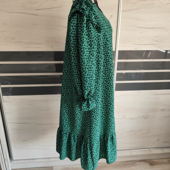 XL (46) – Zöld mintás ruha
