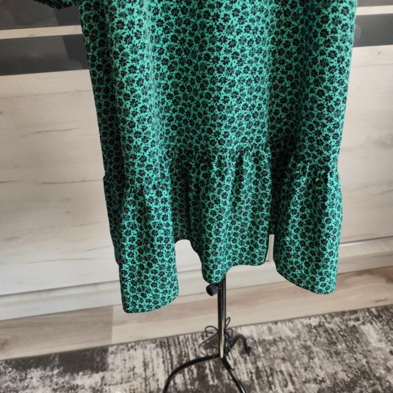 XL (46) – Zöld mintás ruha