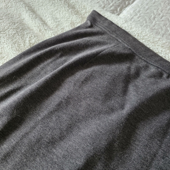 3XL - Sötétszürke Midi szoknya