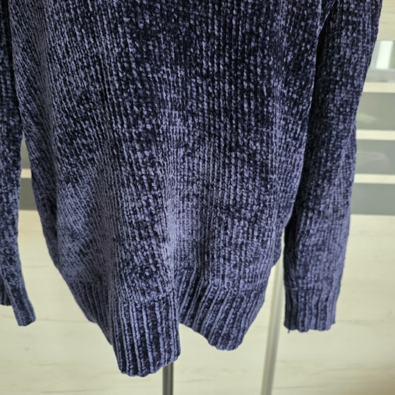 M/L - Garbó nyakú pulóver