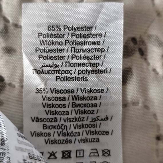 pöttyös rövid ujjú póló