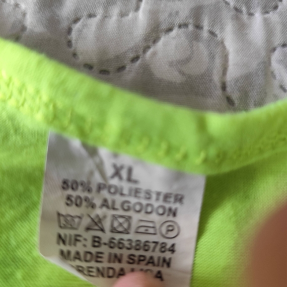 Pocahontas feliratú trikó