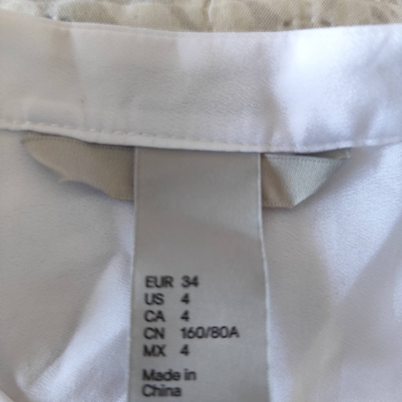 XS (34) - Ujjatlan nyári fehér ing