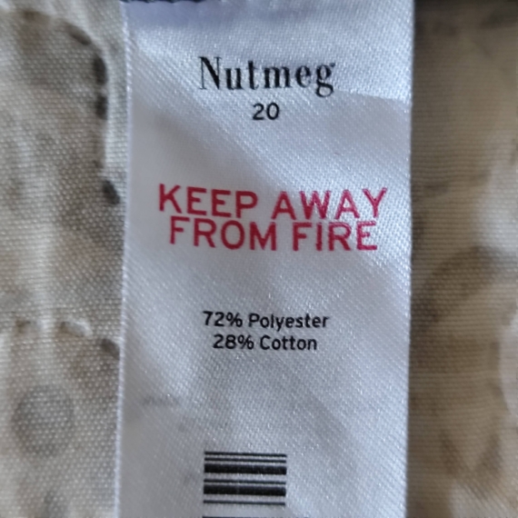 Nutmeg Ujjatlan Női Felső