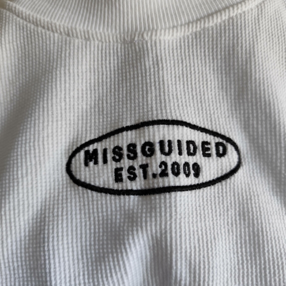 Missguided ujjatlan felső