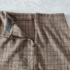 M (40) – Barna kockás szoknya