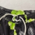 XL (52) – Fekete mintás rövidnadrág