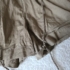 M (40) – Bézs rövidnadrág