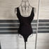 S (36) – Fekete body