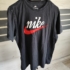 M (48) – Fekete Nike rövid ujjú póló