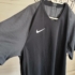 XL (52) – Fekete Nike póló
