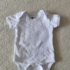 62 cm – Fehér rövid ujjú body