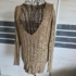 L /XL (44/46) - Hosszú ujjú mély kivágású pulóver