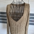 L /XL (44/46) - Hosszú ujjú mély kivágású pulóver