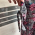 S – Több színű virágmintás ruha